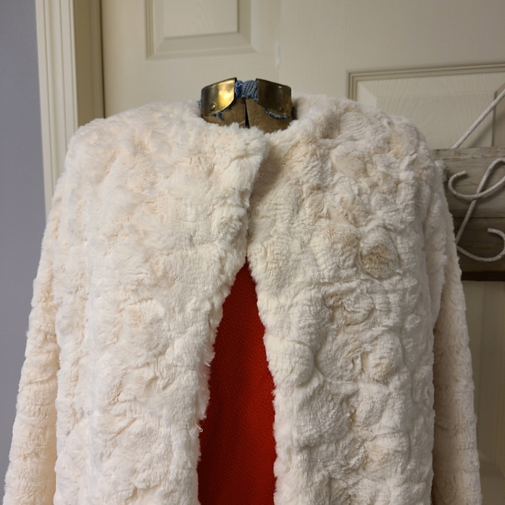 🤍Sage & Sadie Soft Cream Fluffy Faux Fur Fluffy Jacket Coat - Picture 4 of 16